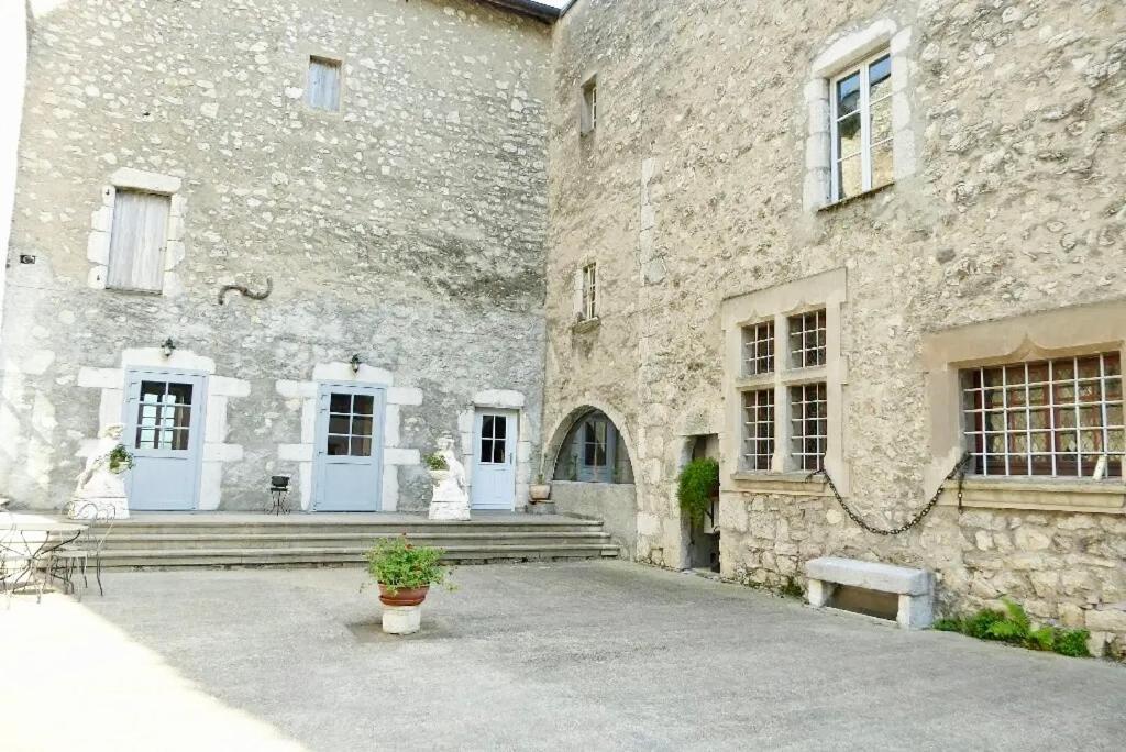 Chateau De La Rive - Suite Prestige - Chambre 2 Personnes Cruet Exterior foto