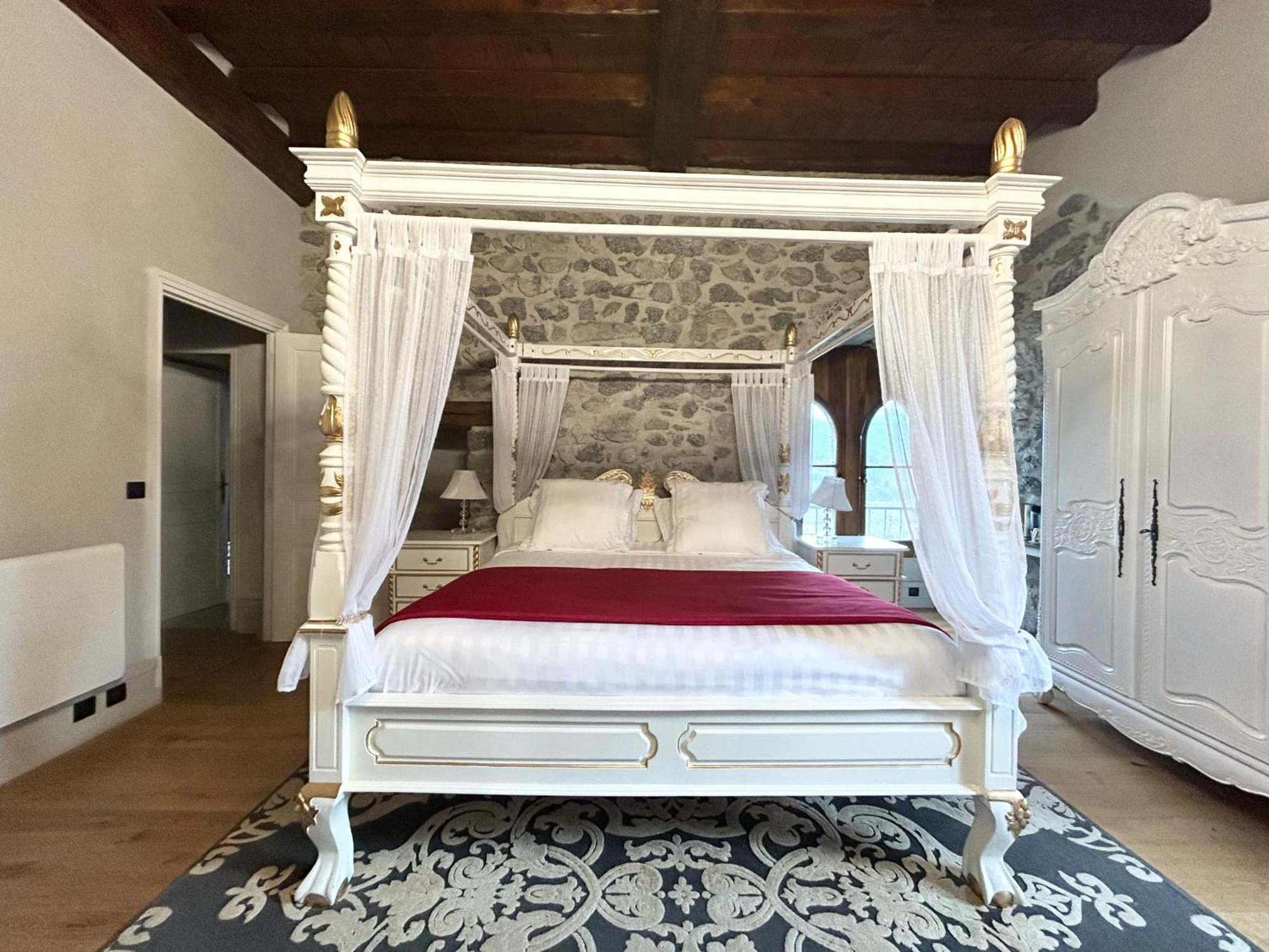 Chateau De La Rive - Suite Prestige - Chambre 2 Personnes Cruet Exterior foto